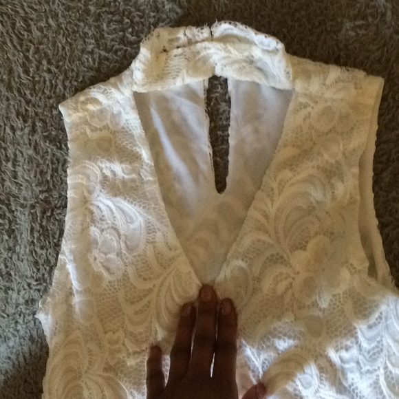 (Small) Worn Once - Picture 2 of 5